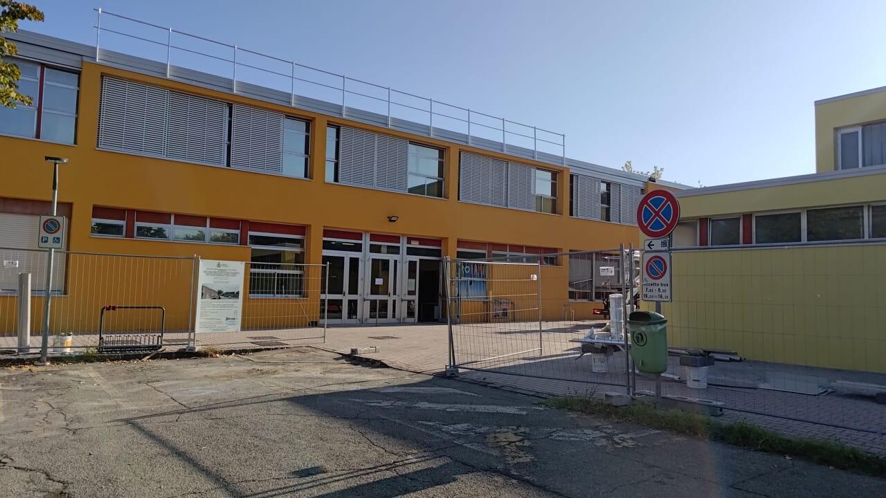 Malesseri gastrointestinali per i bambini a scuola: scatta l’allarme alle elementari