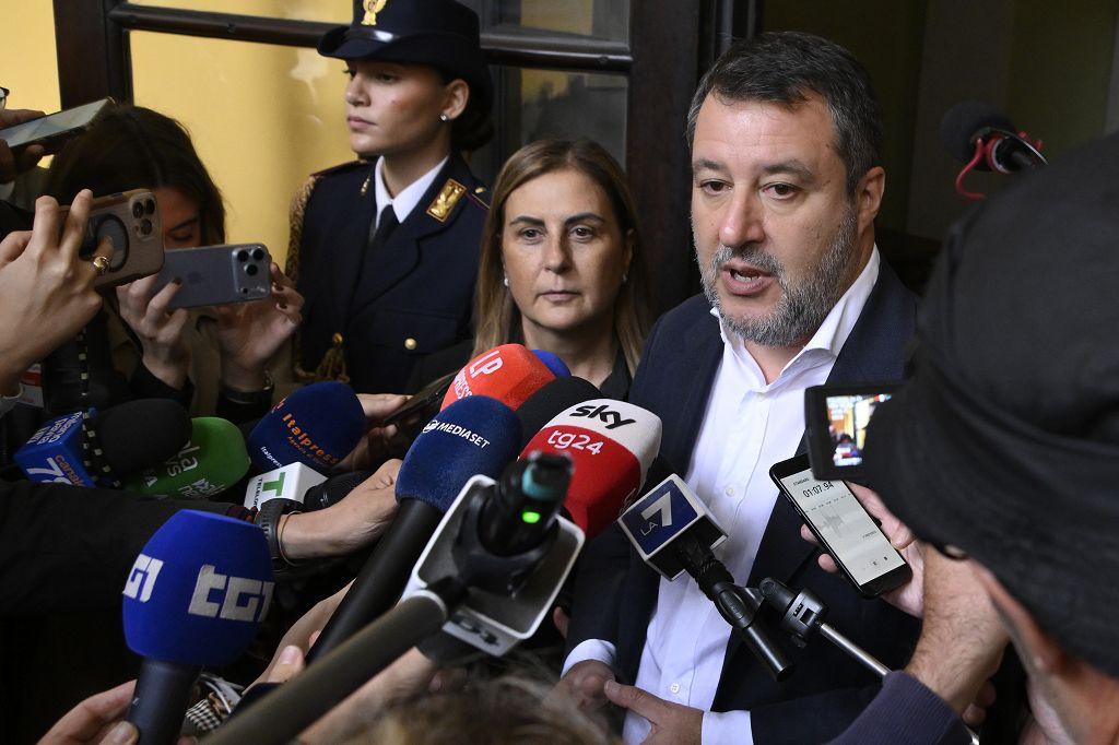 Lega, Salvini rieletto con il 76%: stop ad armi e soldi all’Ucraina, scontro con i giornalisti