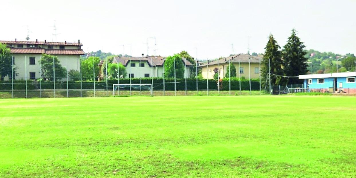 Genitori si picchiano in tribuna a Gorzano