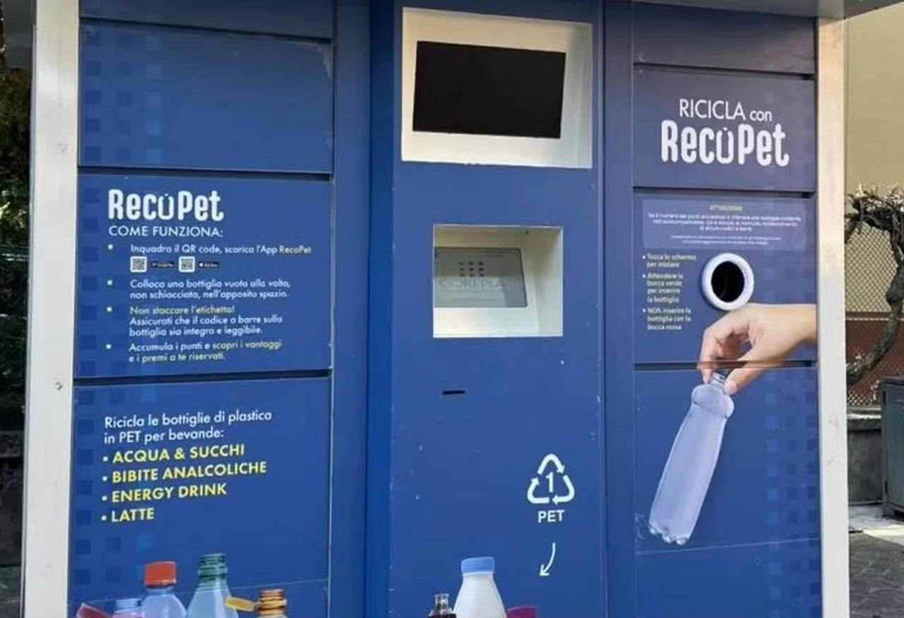 Argenta, rubata la telecamera del compattatore: furto di uno specialista