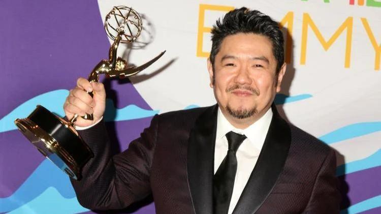 Addio alla voce di Bugs Bunny e Daffy Duck, è morto all’improvviso Eric Bauza: aveva 46 anni