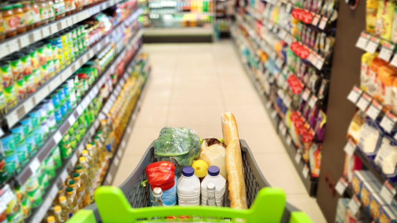 Fare la spesa in Toscana: anche per gli alimentari scontrini sempre più cari (+ 3,7%). Il caso simbolo? Il pane