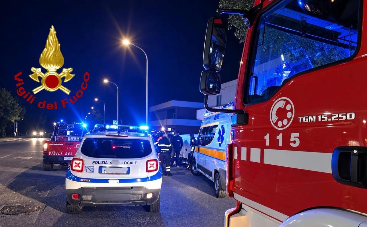 Porto Torres, tamponamento fra due auto: una persona ferita trasportata in ospedale