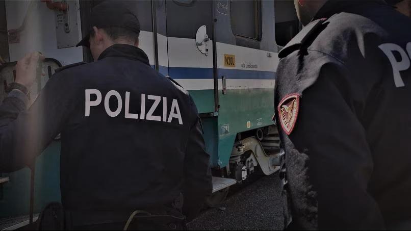 Porto Torres, occupano un edificio delle Ferrovie: cinque denunciati