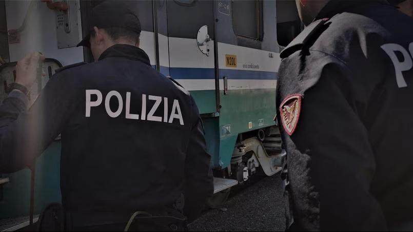 Porto Torres, occupano un edificio delle Ferrovie: cinque denunciati