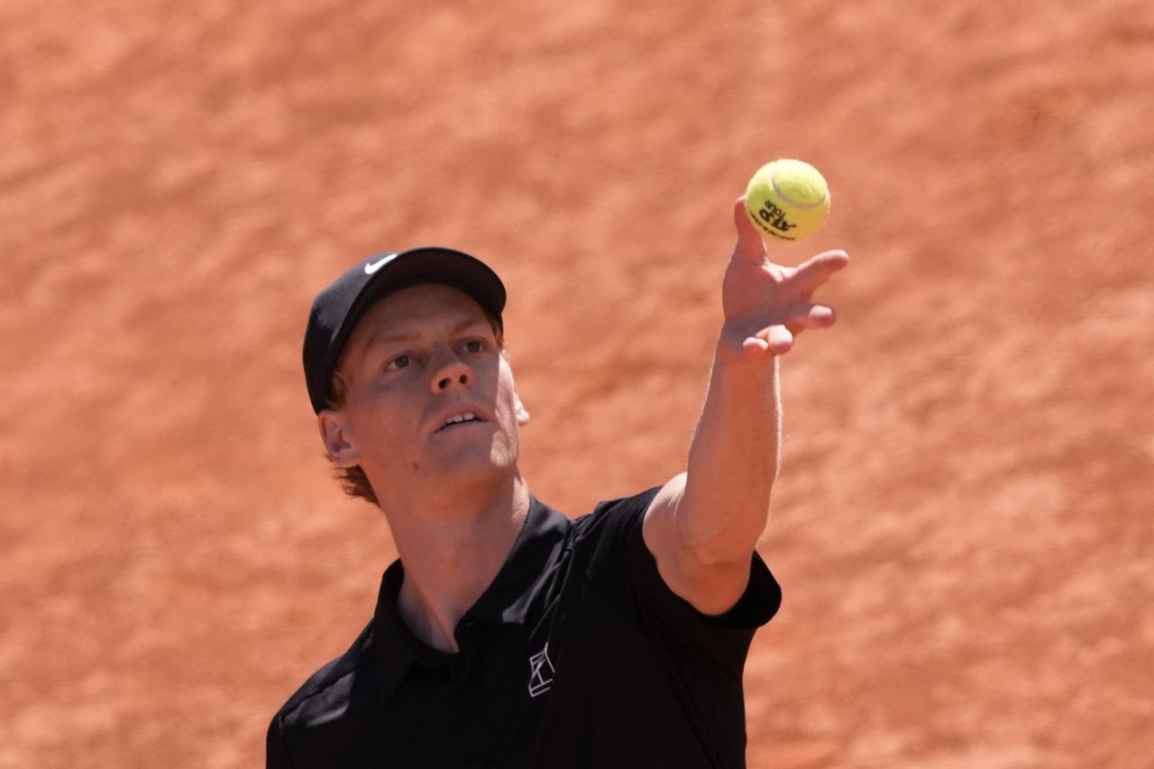 Il tennis supera il calcio: più tesserati e ricavi federali verso il record di 280 milioni