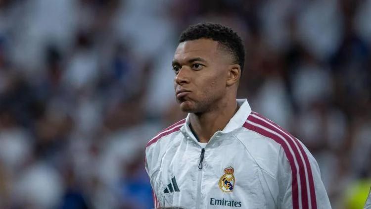 Mbappé nella bufera in Cina: due sponsor lo scaricano, oscurata la Liga – Cos’è successo