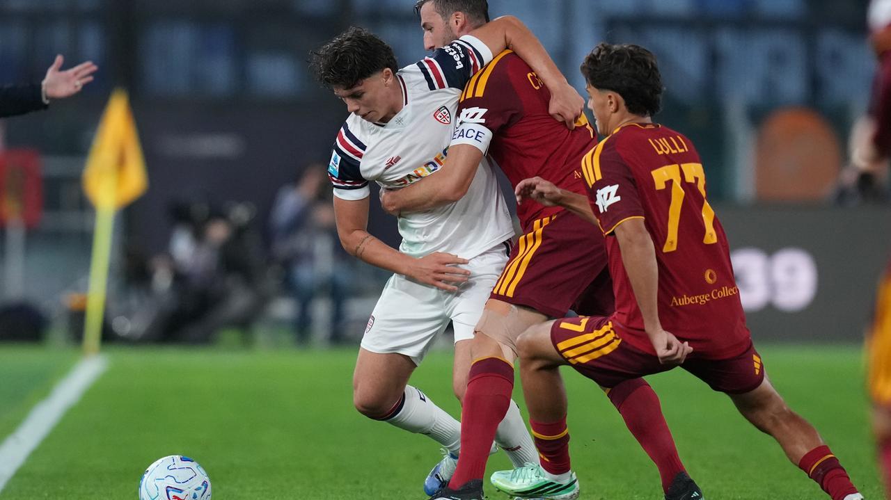 Roma-Cagliari: 2-1. Dentro Liteta e Maldini- LA DIRETTA