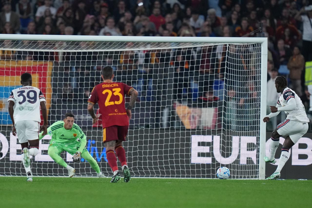 Roma Cagliari 4-2, che spettacolo: Maldini e Nzola fanno sognare i tifosi – LE PAGELLE