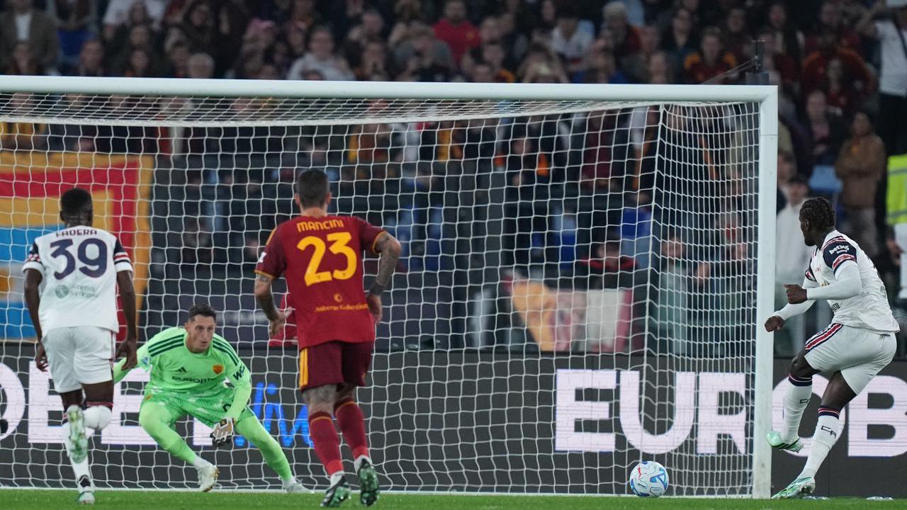 Roma Cagliari 4-2, che spettacolo: Maldini e Nzola fanno sognare i tifosi – LE PAGELLE