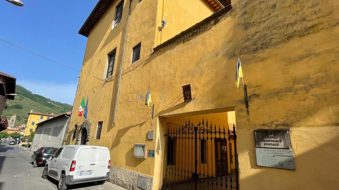 Pescia, sedi diffuse, accorpamento, agibilità. In assemblea i problemi del liceo Lorenzini