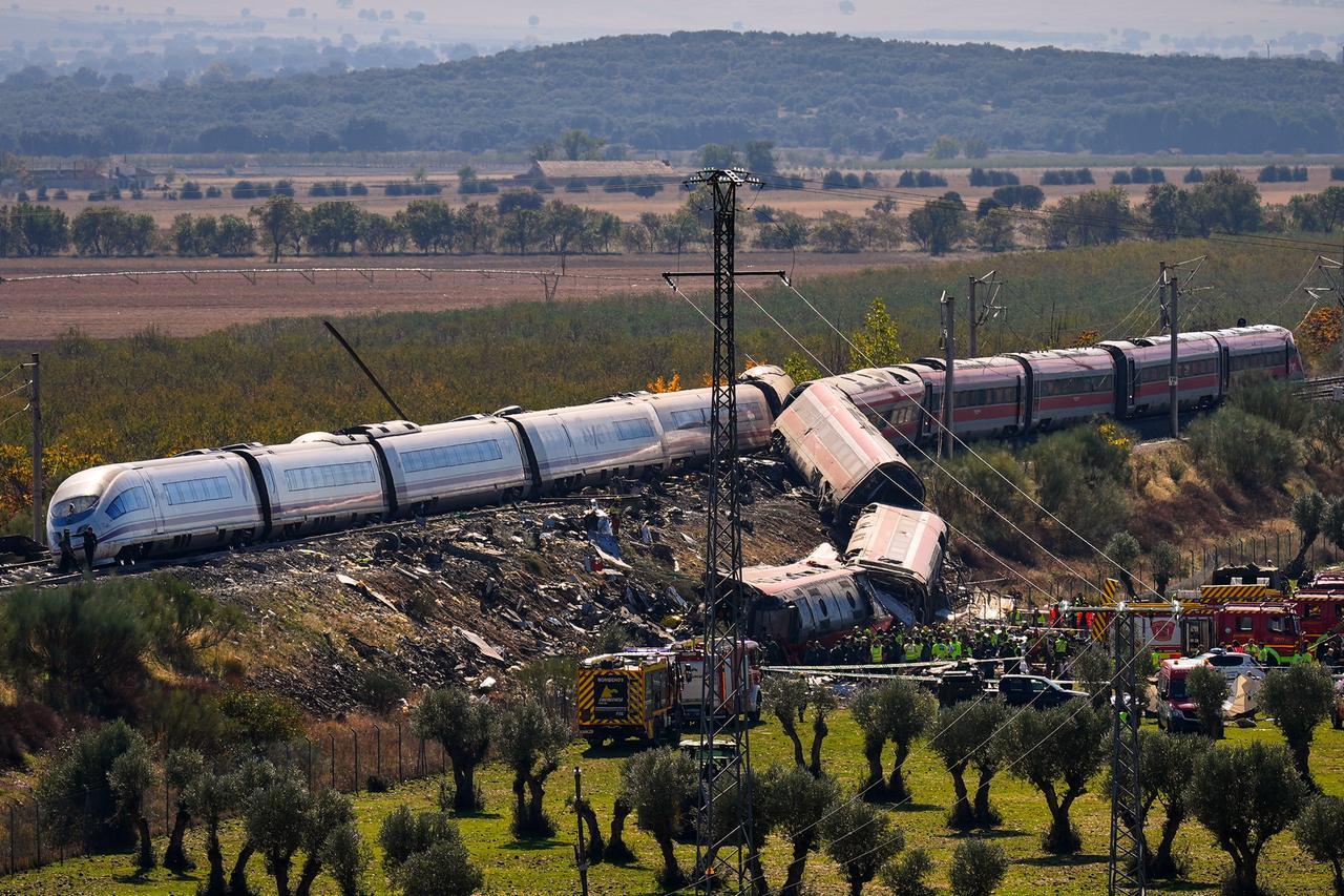 Sciagura ferroviaria in Spagna, coinvolto un sassarese: ecco come sta