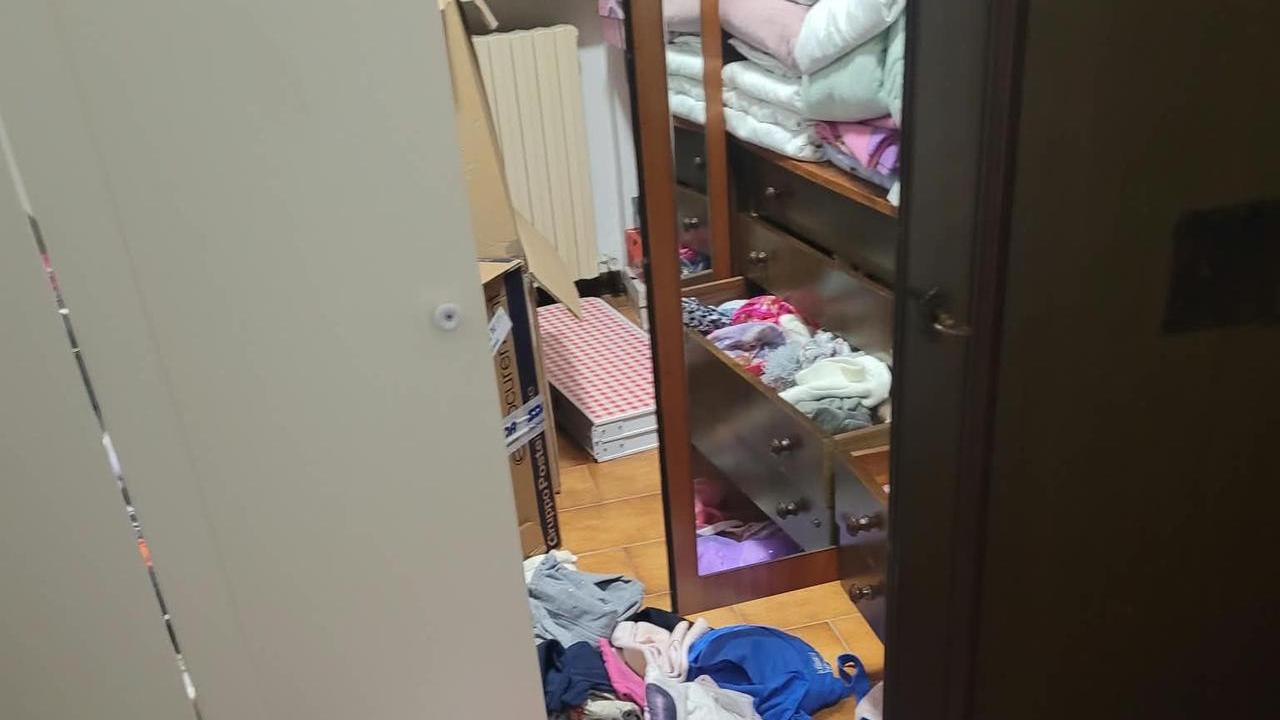 Ladri in azione in via Gramsci