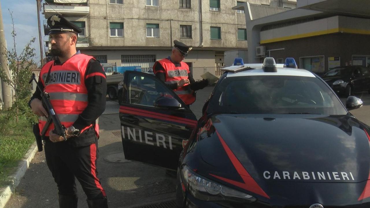 Bomporto, blitz nell’ex stabilimento abbandonato: tre uomini sorpresi all’interno