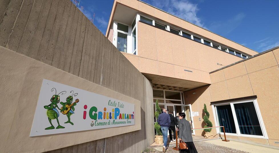 
	L'ingresso del nuovo asilo nido (foto Nucci)

