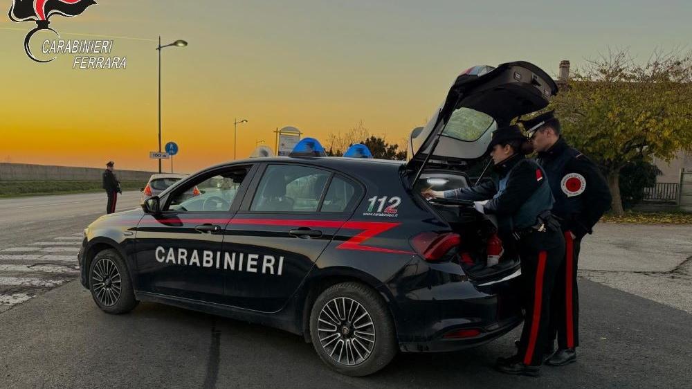 Lido Nazioni, scoperta casa d’appuntamenti: denunciata una donna