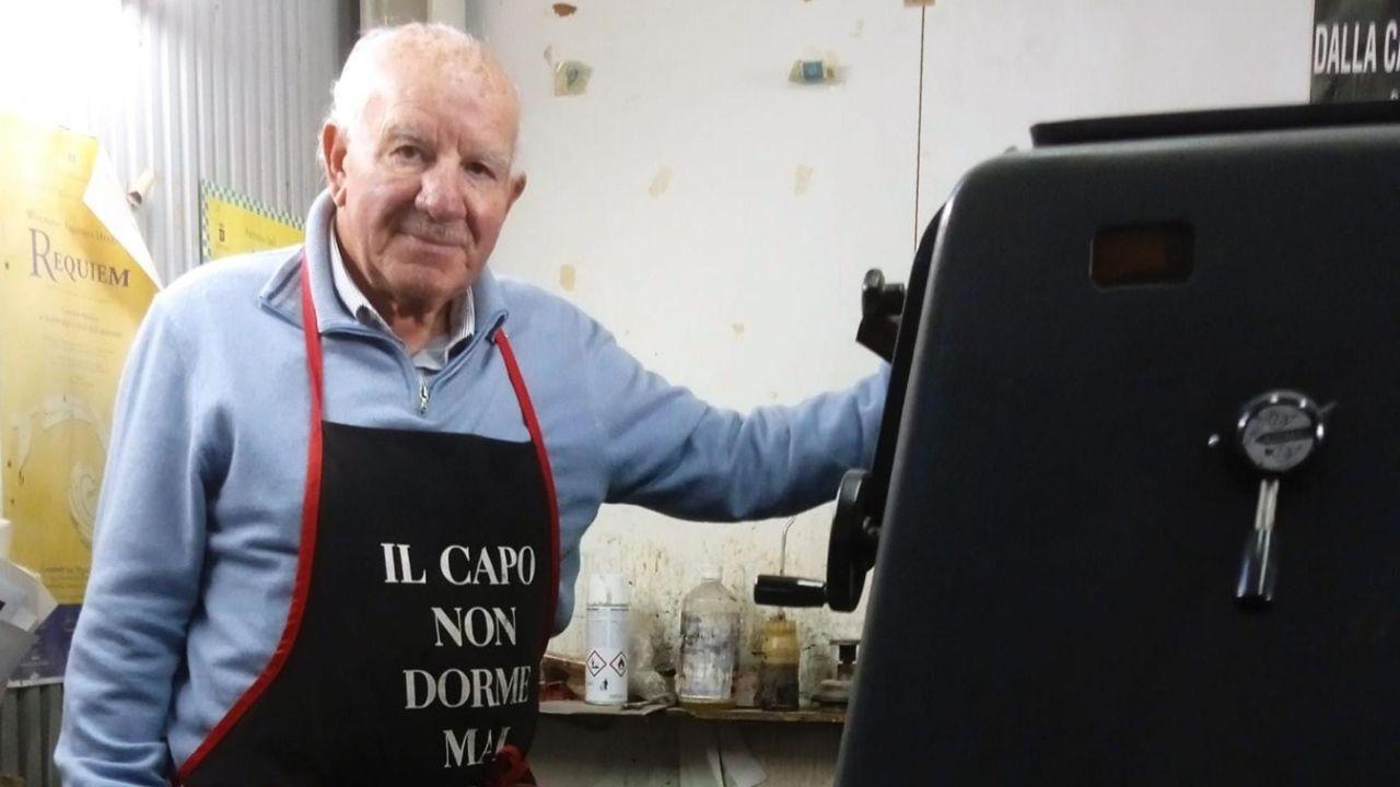 Carrara, è morto Giorgio Giorgi: da bambino si salvò dal bombardamento di via Groppini, poi una vita in tipografia