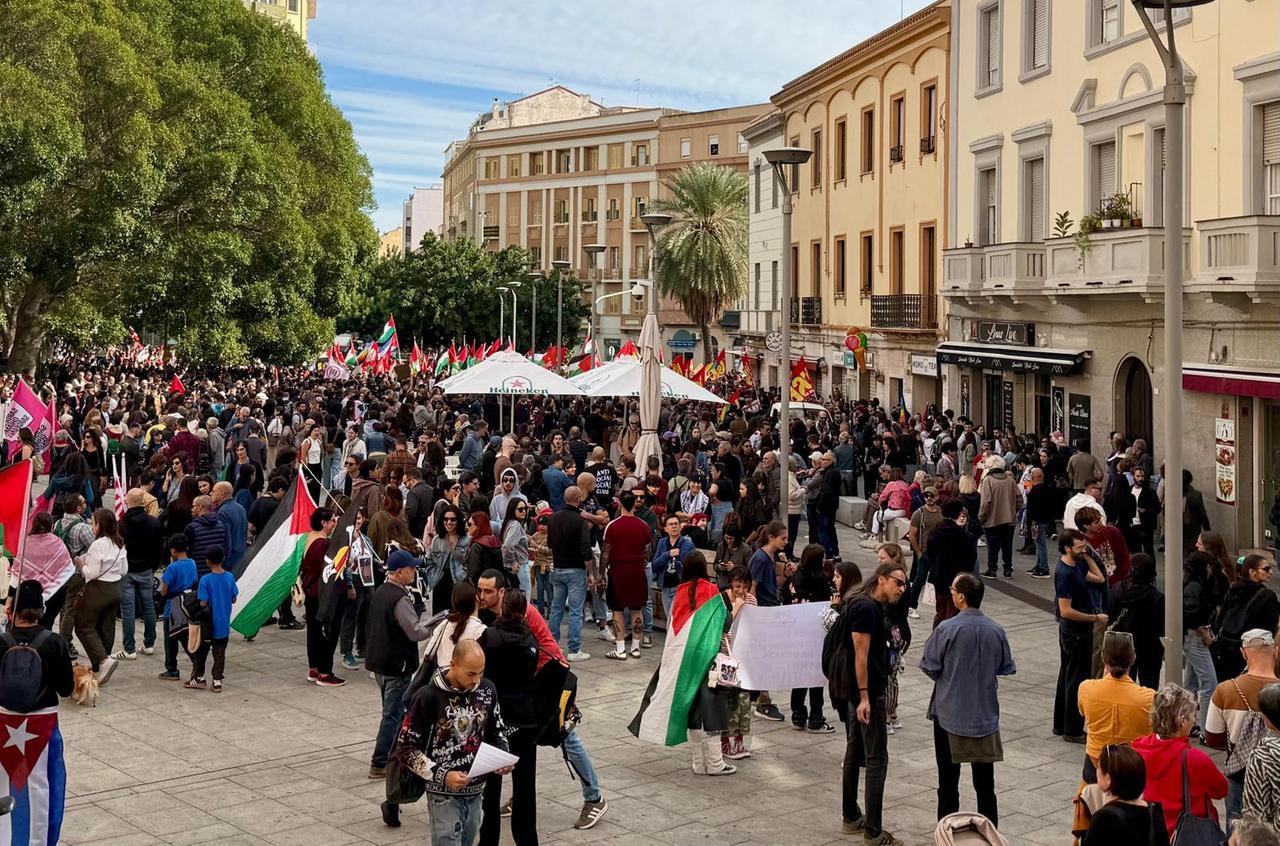 La Sardegna scende in piazza: oggi lo sciopero generale – Dove e a che ora – VIDEO
