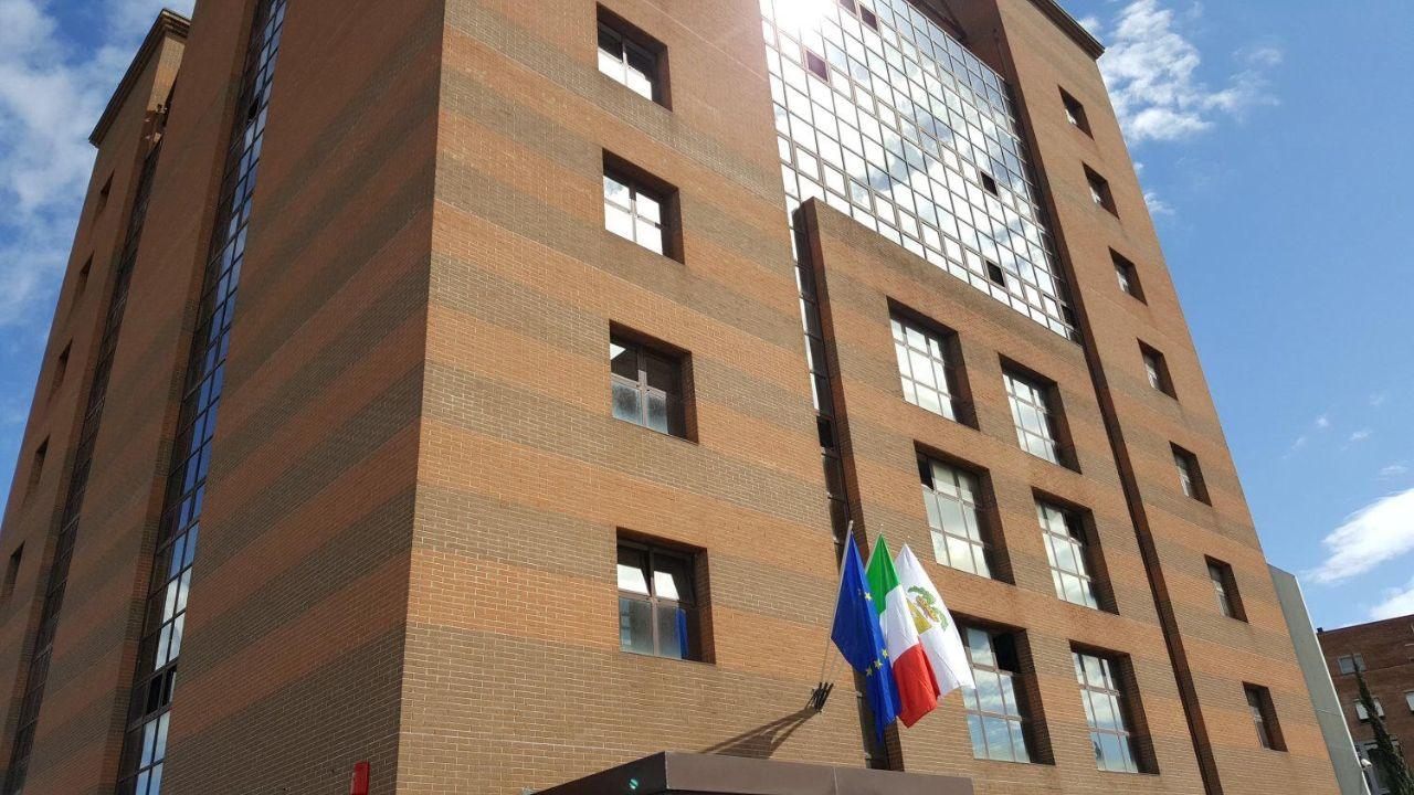 
	La sede della Provincia di Pisa in via Nenni

