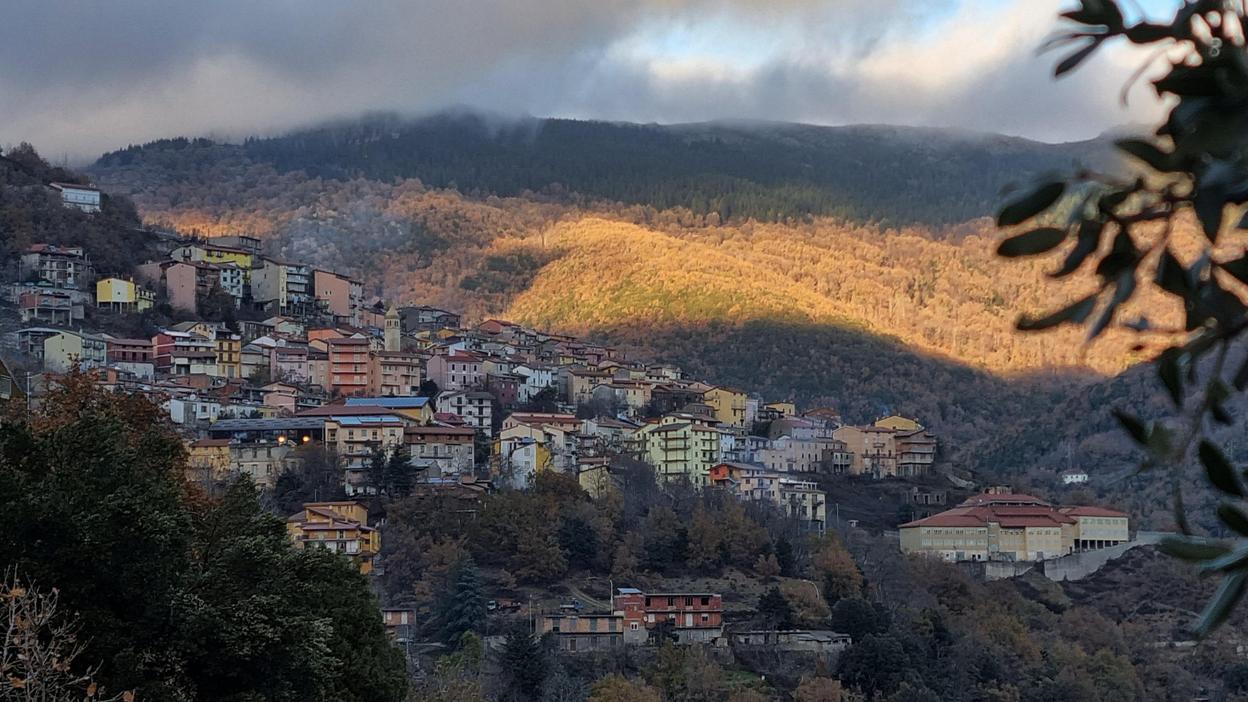 Una veduta panoramica di Desulo (foto di Massimo Locci)