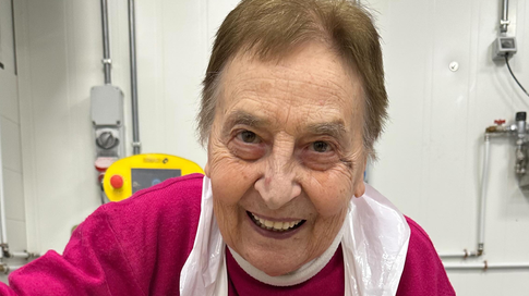 È morta Nonna Silvi, la cuoca da milioni di follower: aveva cucinato anche per i reali del Qatar