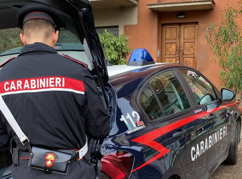 Ruba una bicicletta in cortile, intercettato e arrestato dai carabinieri dopo dodici minuti