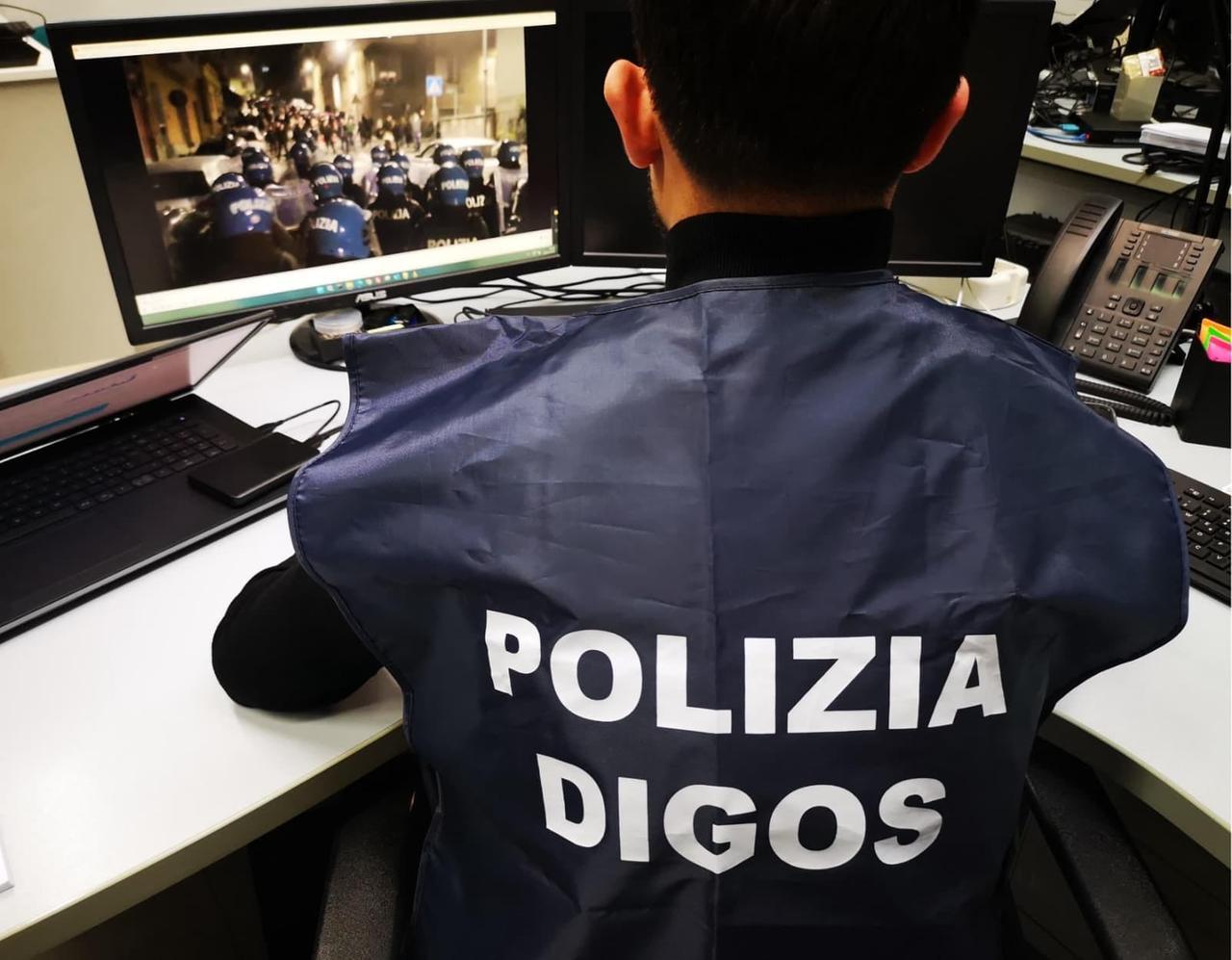 Istigazione alla violenza sul web, indagati due giovani sardi