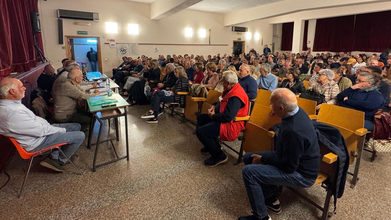 Arzachena verso il voto, prove di dialogo tra i Cittadini Liberi e l’associazione Ajò