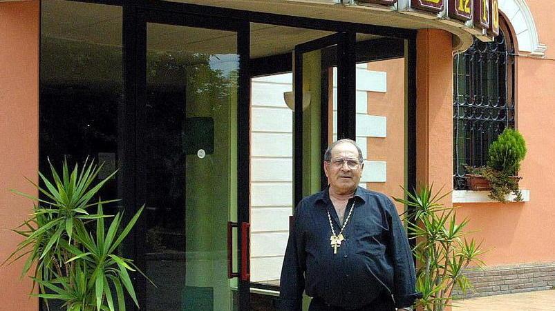 Tentano di rapinare ristoratore