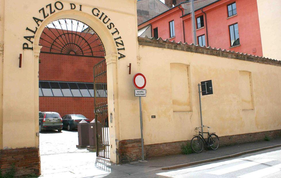 «Il materiale qui non c’è» nei guai l’ex dipendente 