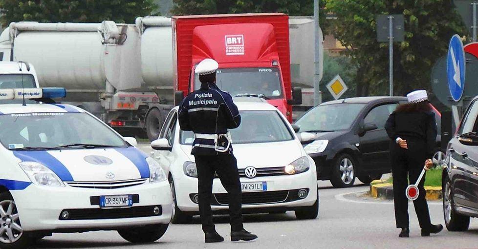 Ancora giorni di disagi per i lavori al nuovo ponte 
