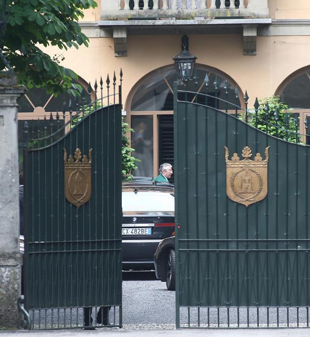 Berlusconi “esamina” Alan Fabbri 