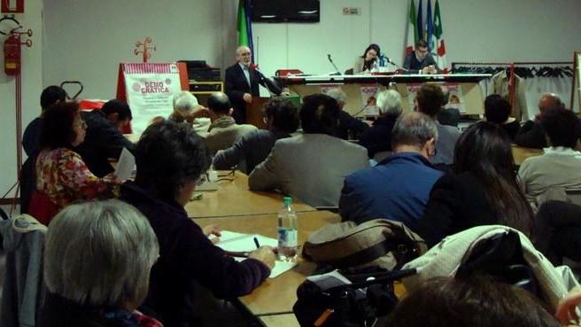 Scelti gli otto nomi della lista Pd: fuori Trande, partito spaccato
