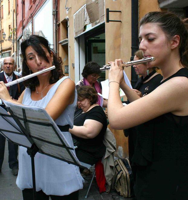 Ferrara, piazza ideale per la poesia 