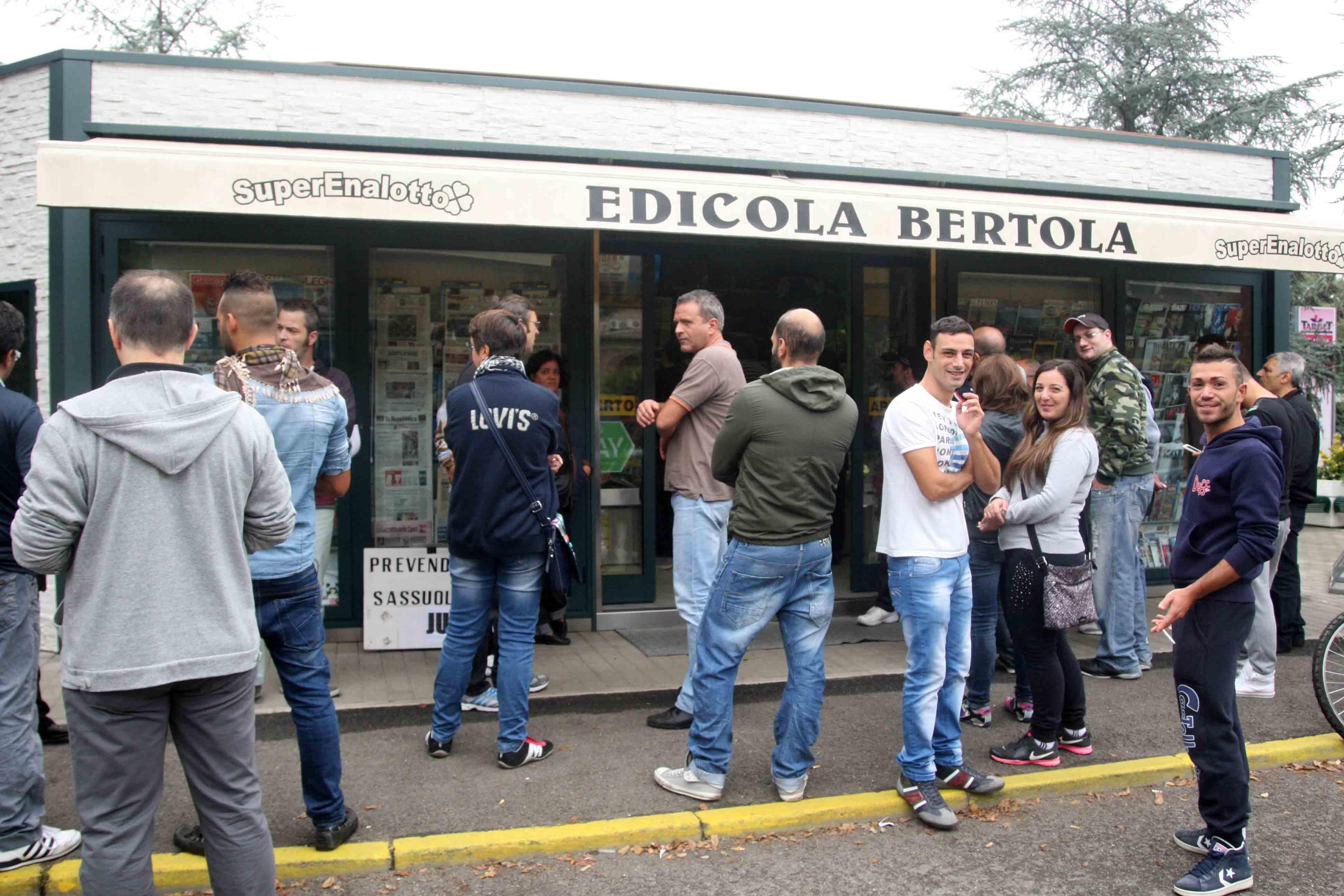E' febbre da Juve: tutti in fila per un posto al Mapei Stadium