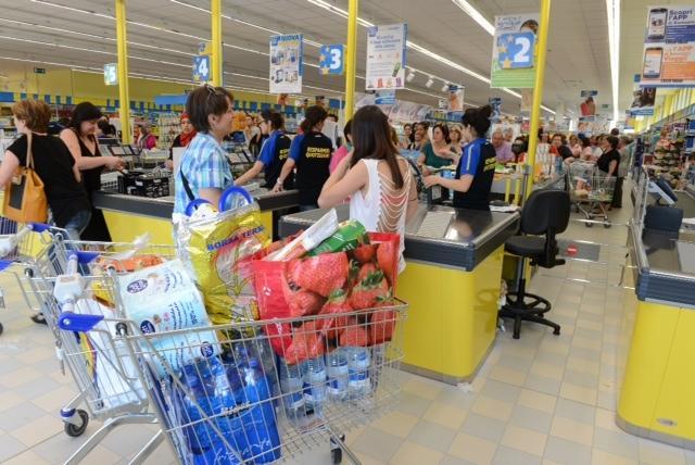 I supermercati ed i centri commerciali terranno chiuso il 1 novembre