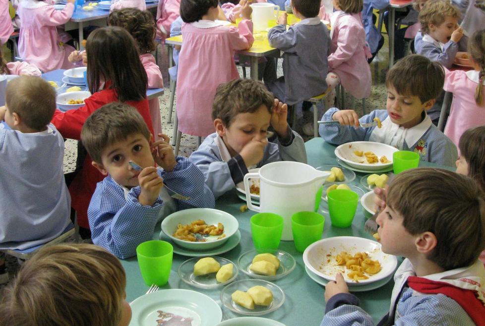 Mensa scolastica, le quote per le famiglie