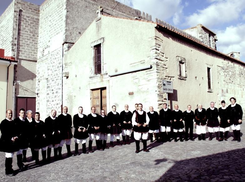 Sabato ritorna “Cantigos in carrela” 