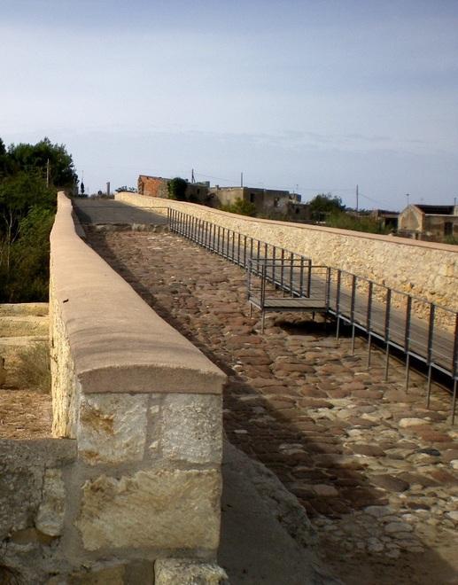 Ponte romano, già iniziati i lavori di pulizia generale 