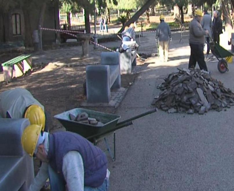 Il lavoro arriva con undici progetti per le fasce deboli 