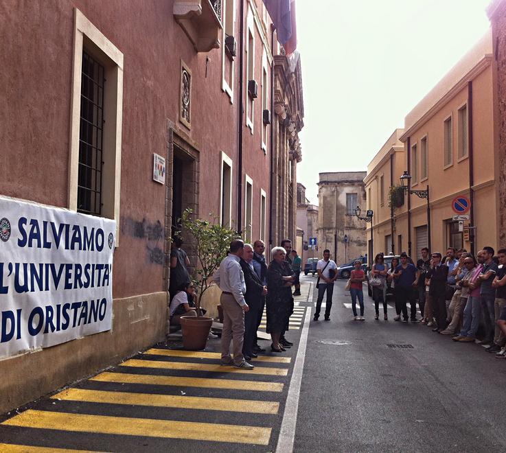 Centrodestra all’attacco: «Salvare l’università» 