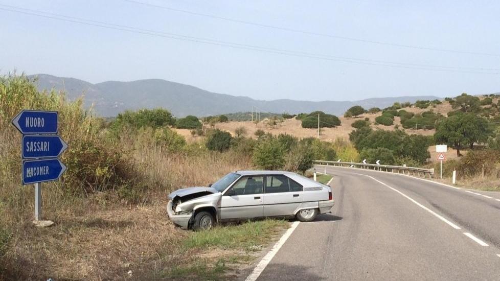 Spettacolare incidente al bivio di Bottidda: sei feriti