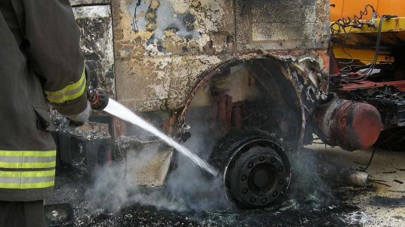 Incendio doloso, primi atti dell’inchiesta
