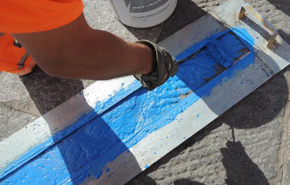 Parcheggi e linee blu, non sempre il Comune può fare come vuole