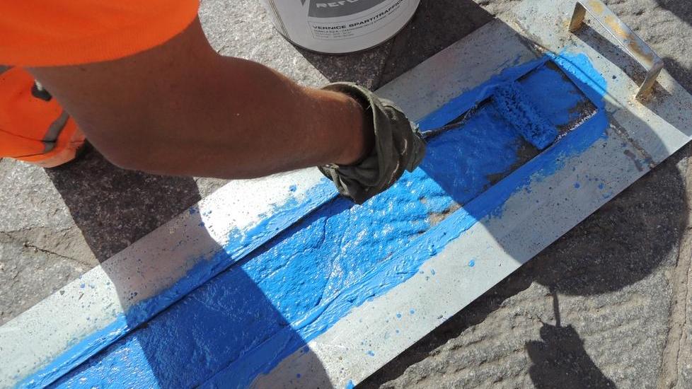 Parcheggi e linee blu, non sempre il Comune può fare come vuole
