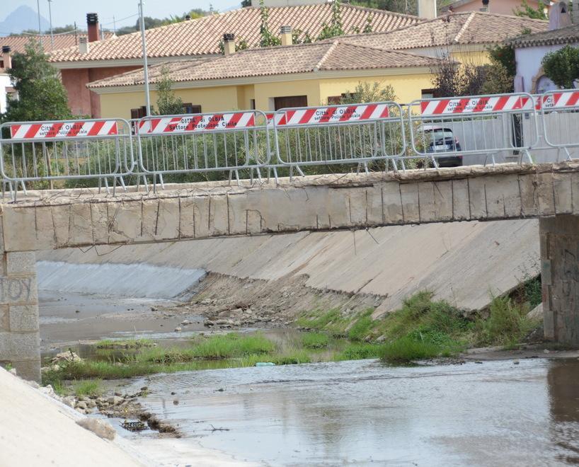 Canali puliti, ma la città strozza i torrenti 