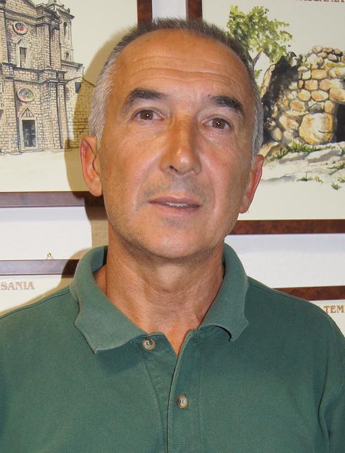 Uno scavo davanti alla casa: otto anni di disagi e proteste 