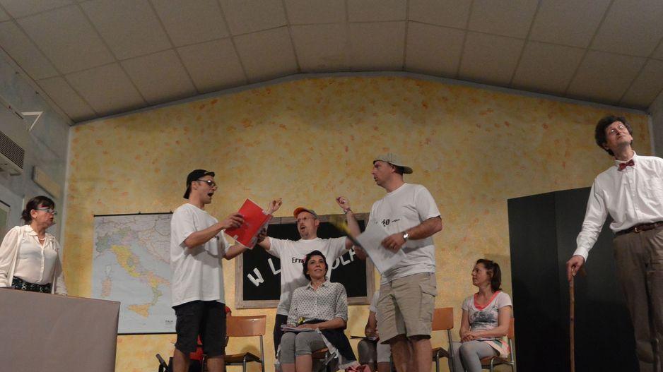 In scena “W la Skuola”, serata benefica alla Sala Estense