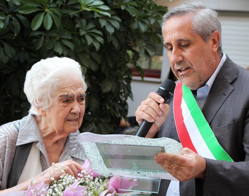 I 100 anni di zia Giovanna Sannitu 