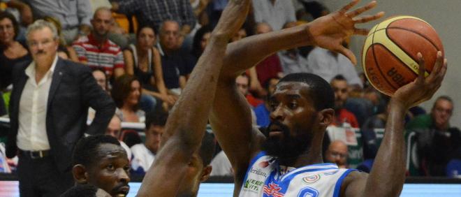 La Dinamo chiude in vantaggio il secondo quarto contro il Novgorod: 43-47